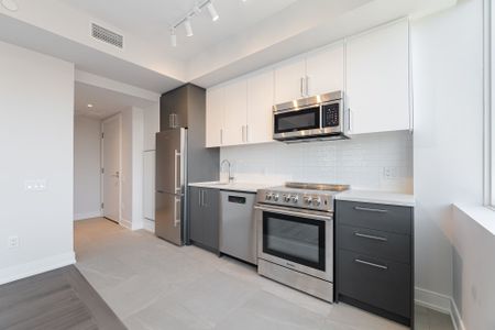 For Lease - 664 Spadina Avenue Unit# 204, Toronto, Ontario - Photo 4