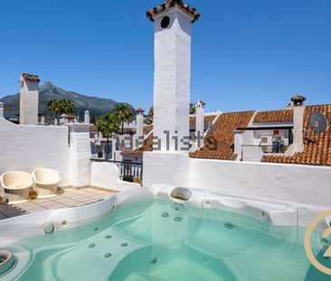 Alquiler de chalet adosado en Urbanización Los Naranjos de Marbella... - Photo 3