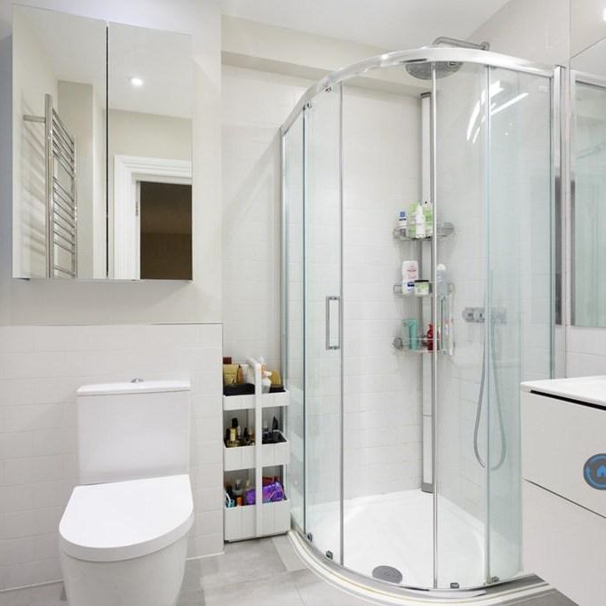 2 bedroom maisonette to rent - Photo 1