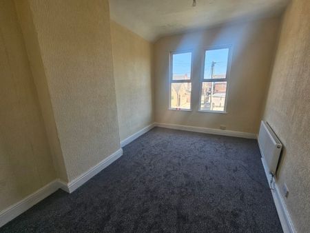 2 Bed End Terrace, Ashley St, M6 - Photo 5