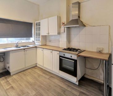 2 bedroom end of terrace house to rent - Photo 6