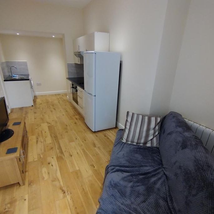 1 bedroom apartment to rent - Photo 1