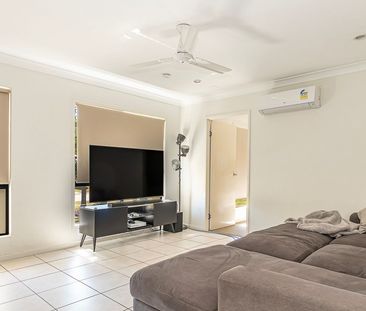 Family Home in Mount Louisa - Photo 1