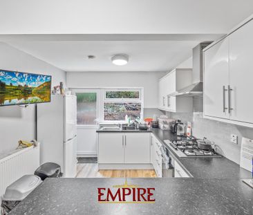 1 bedroom in a house share to rent - Photo 4