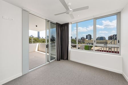 Amira Residences - 3 Months Unlimited Internet Free! - Photo 3