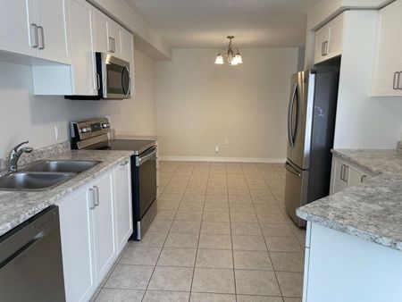 For Lease - 224 Dalgleish Trail, Hamilton, Ontario - Photo 5