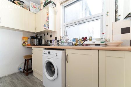 5 bedroom terraced house to rent - Photo 2