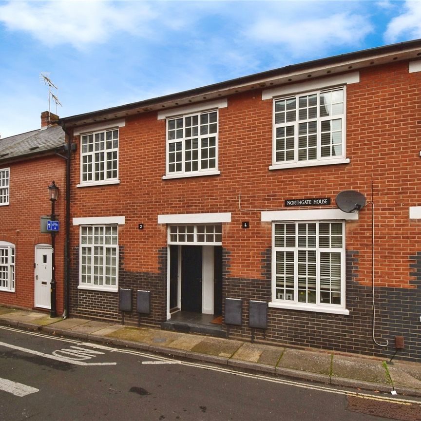 Northgate Street, Colchester, Essex, CO1 1HA - Photo 1