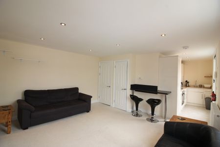 1 bed flat to rent in Shirehampton House, Exeter, EX4 - Photo 5