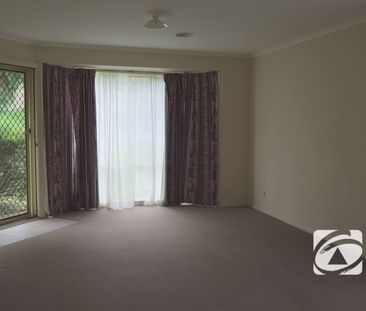 COSY THREE BEDROOM HOME! - Photo 4
