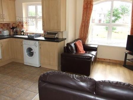 31 Millstone Park (Student Let), Portstewart, BT55 7HL - Photo 2