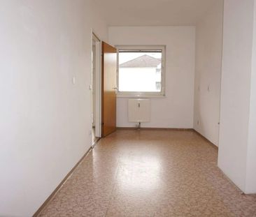 Große 4-Zimmer Wohnung in WELLA Straße 4a Luftenberg TOP 32! PROVIS... - Foto 2