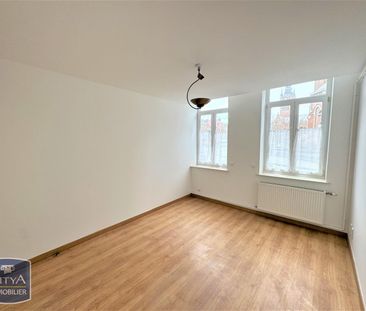 Location Appartement 2 pièces 61m² ARMENTIERES 59280 - Photo 6