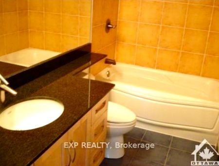 For Lease - 290 POWELL Avenue Unit# 402, Dows Lake - Civic Hospital and Area, Ontario - Photo 5