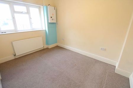 1 bedroom apartment to rent Marsh Road, Luton, Bedfordshire, LU3 - Photo 4