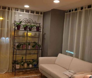 2.5 Zimmer, 90 m², 2. Stock - Photo 2