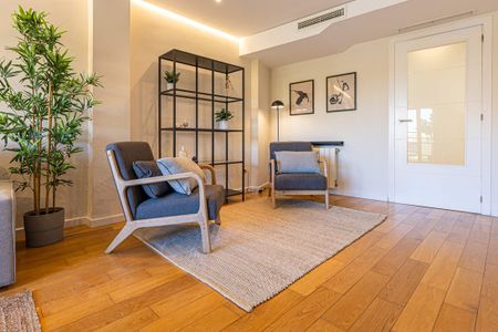 6 Plaça de Montolivet, Valencia, Valencian Community 46006 - Photo 3