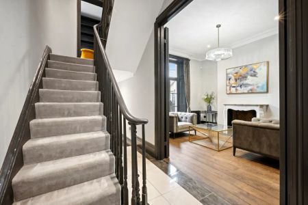 3 bedroom house in Chelsea - Photo 3