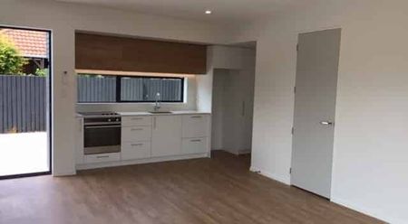Two Bedroom On Waimairi Road! - Photo 5