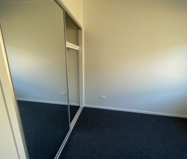 4 bedroom beautifully designed home - Photo 6