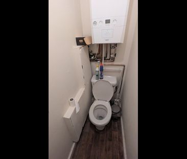 Room in a Shared House, London, W2 - Photo 3