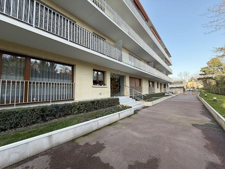 Location Appartement 1 pièce 26m² RUEIL MALMAISON 92500 - Photo 3