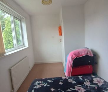 Room in a Shared House, Hart Road, M14 - Photo 2