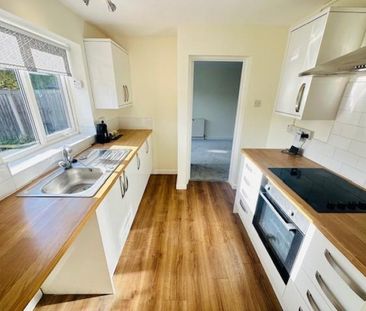 3 bedroom House To Let - Photo 1