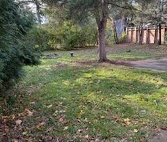 For Lease - 416 Lees Lane, Oakville, Ontario - Photo 2