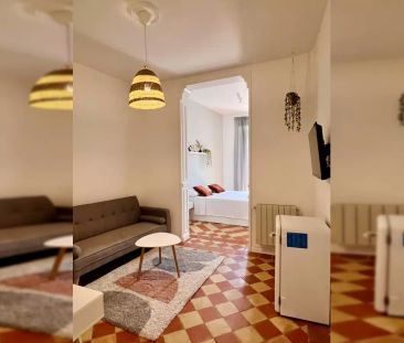 Room for rent in 4-bedroom apartment in Opera, Madrid - Foto 5