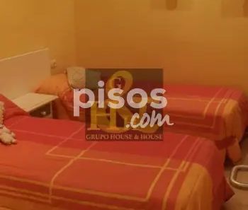 Piso en alquiler en Avenida Calzada de la Duquesa Isabel, cerca de ... - Photo 1