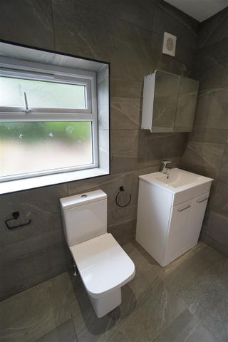 2 West Lynton Cottages, Balkholme - Photo 3