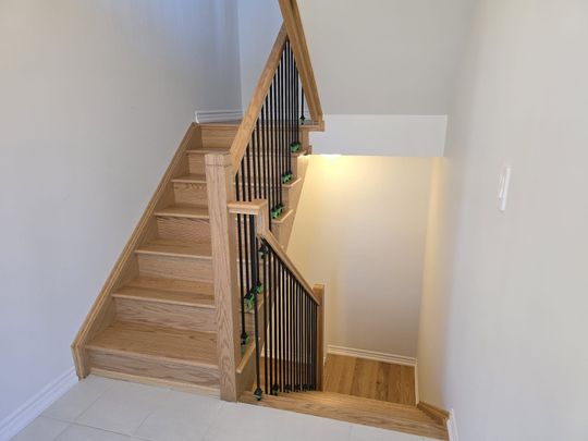 For Lease - 5959 Saigon Street, Mississauga, Ontario - Photo 1