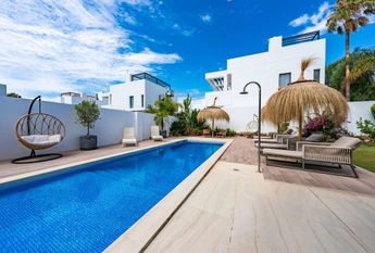5 bedroom luxury Villa for rent in San Pedro de Alcántara, Spain