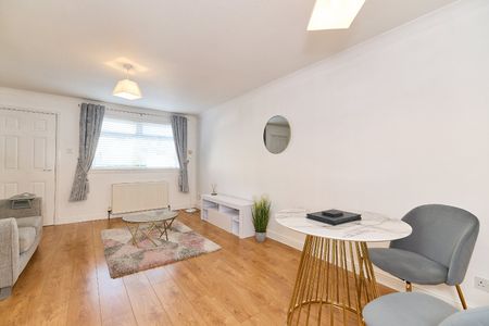 1 bedroom apartment to rent - Photo 2