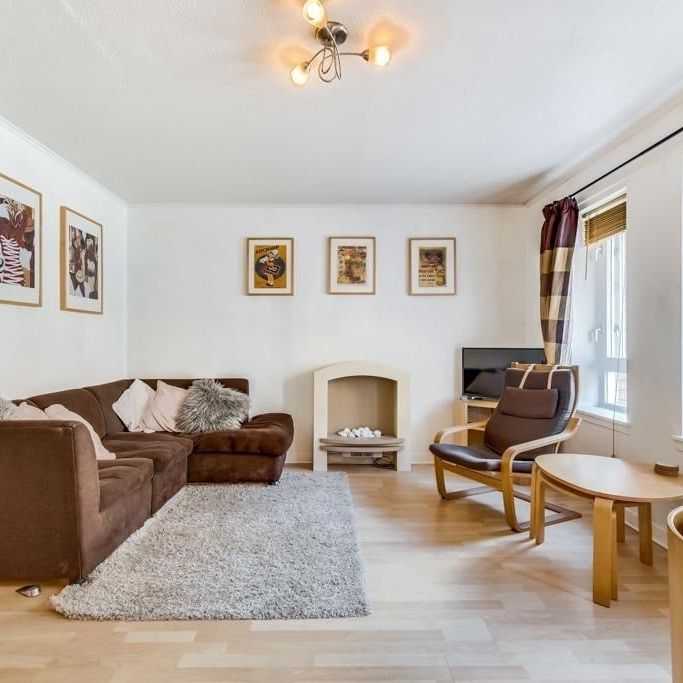 Room in a Shared Flat, Elderslie Street, G3 - Photo 1