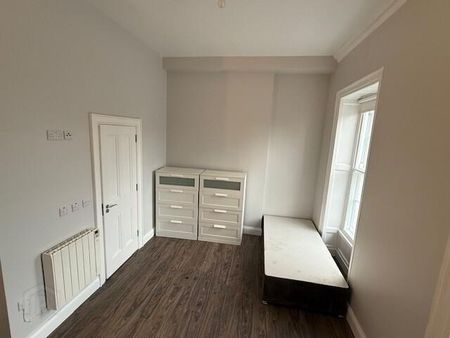 18 Northland Row, Dungannon, BT71 6AP - Photo 5