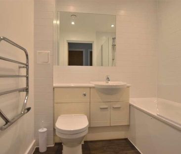 Nobel House, Queensway, Redhill, Surrey, RH1 - Photo 6