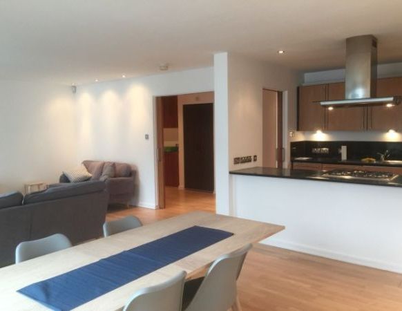 Gardner’s Crescent - Photo 1