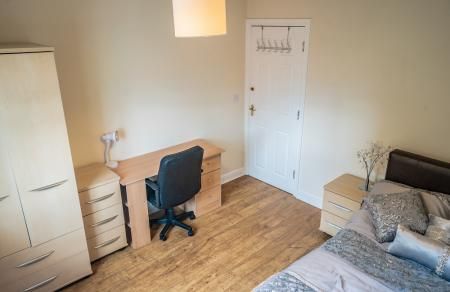 Schuster Road, Manchester, M14 - Photo 5