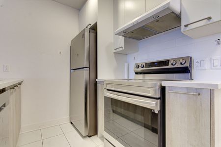 Condo for rent, Montréal (Villeray/Saint-Michel/Parc-Extension) - Photo 4