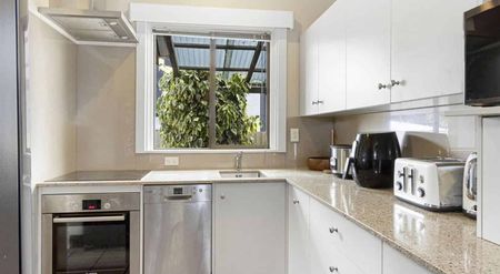 Settle In and Enjoy the Location - Photo 4