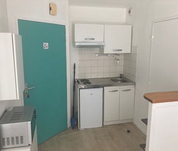 Location Appartement 1 pièce 18m² CAEN 14000 - Photo 2