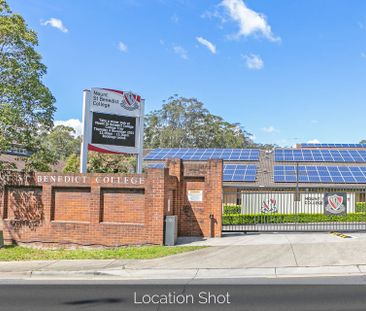 Grand family home with tennis court in Beecroft Public Catchment - Photo 5