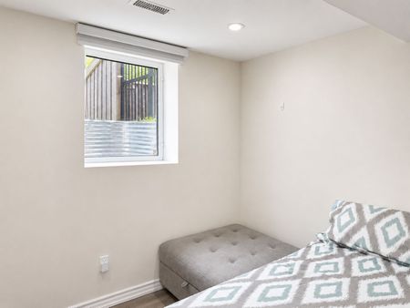 For Lease - 4 Pinecliff Crescent Unit# BSMT, Barrie, Ontario - Photo 4