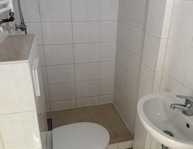 BEFRISTET bis 30.04.26: Wohnung im 1. OG von Privat - 2-Zimmer-Wohnung in ruhiger 1A Lage - Foto 1