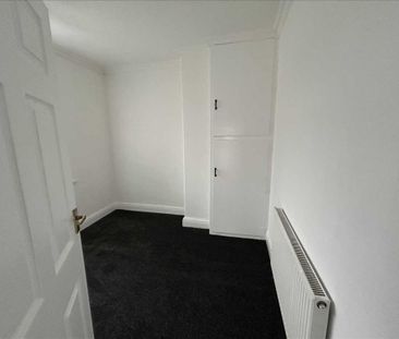 3 bedroom house to rent - Photo 2
