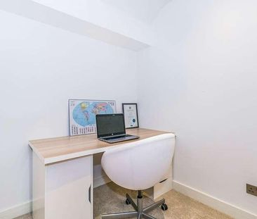Regents Court, Sopwith Way, Kingston, KT2 - Photo 6