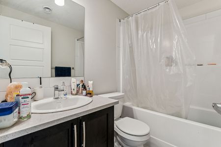 312 - 260 Rowley Way Northwest, Calgary - Photo 2