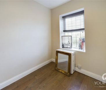 2 bedroom end of terrace house to rent - Photo 1